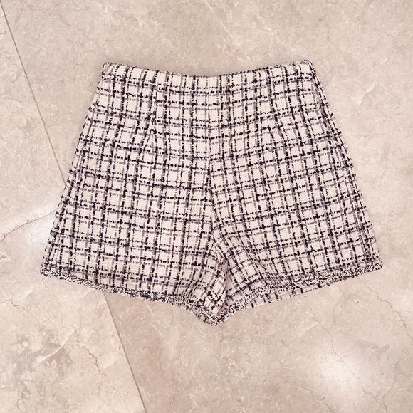 J.ING Raelee Beige Check Shorts - Picture 7 of 8